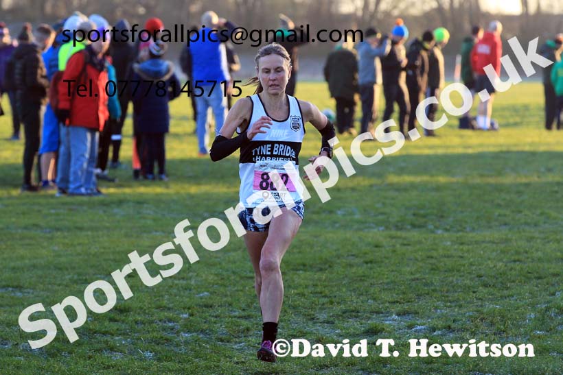 Senior womens 2022 North Eastern Cross Country Champs., Temple Park, South Shields.  Photo: David T. Hewitson/Sports for All Pics